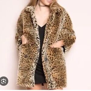 Brandy Melville Faux Cheetah Teddy Coat - Brown and Black